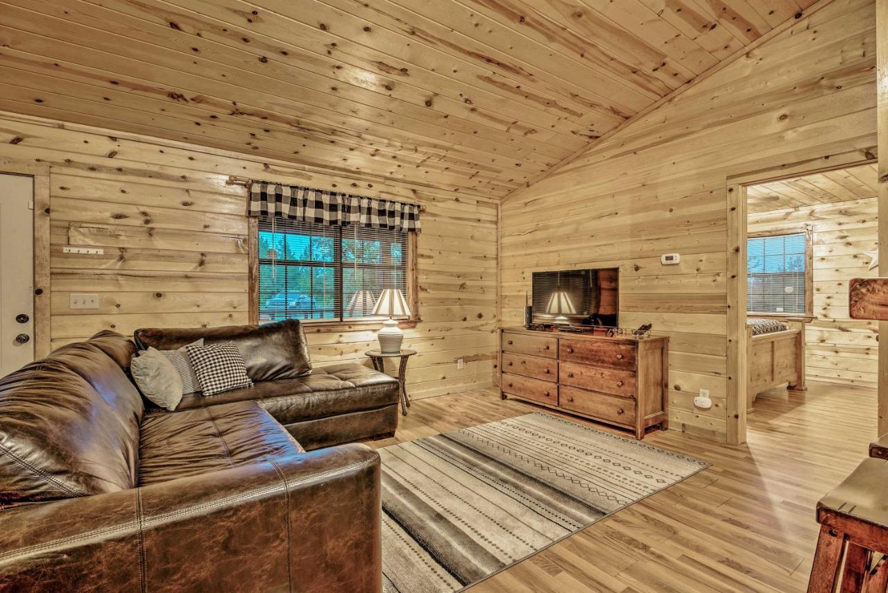 Broken Bow Starlight Cabin With Private Hot Tub! Dış mekan fotoğraf